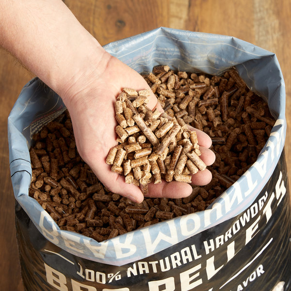 Bear Mountain Oak Wood Pellets, 40 lb